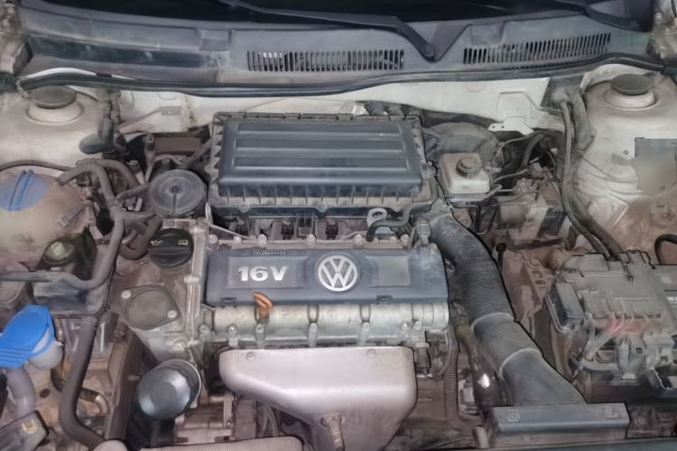 Used Volkswagen Bora 2014 1.6L Automatic Comfort Model Engine Bay