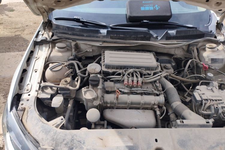 Used Volkswagen Bora 2014 1.6L Automatic Comfort Model Engine Bay Right