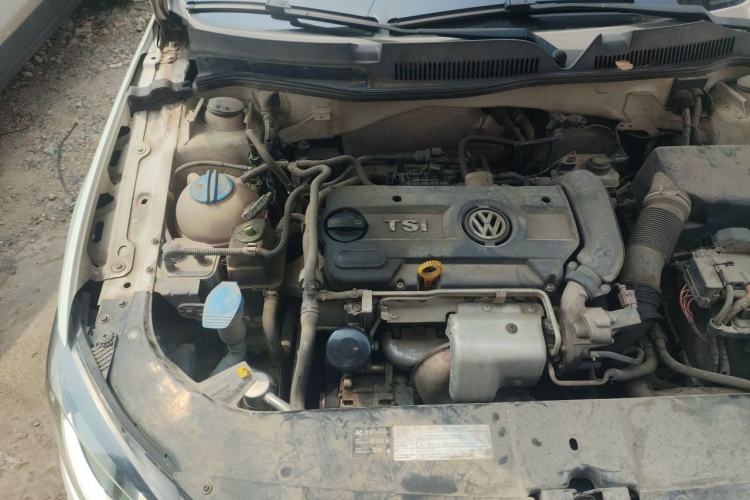 Used Volkswagen Bora 2014 1.4TSI Automatic Sportline Engine Bay Right
