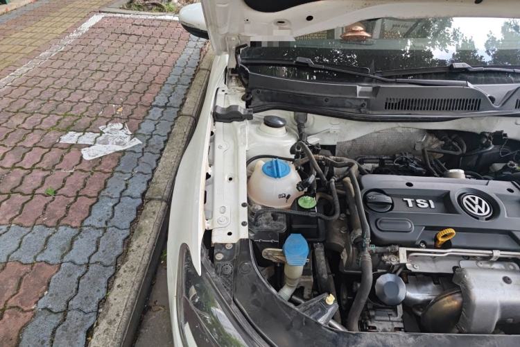 Used Volkswagen Bora 2014 1.4TSI Automatic Comfort Model Engine Bay Right