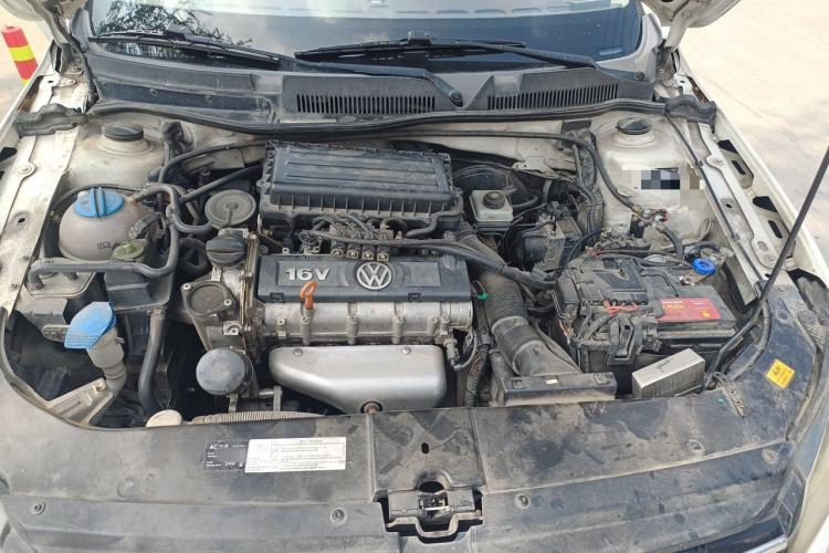Used Volkswagen Bora 2014 1.6L Manual Comfort Model Engine Bay