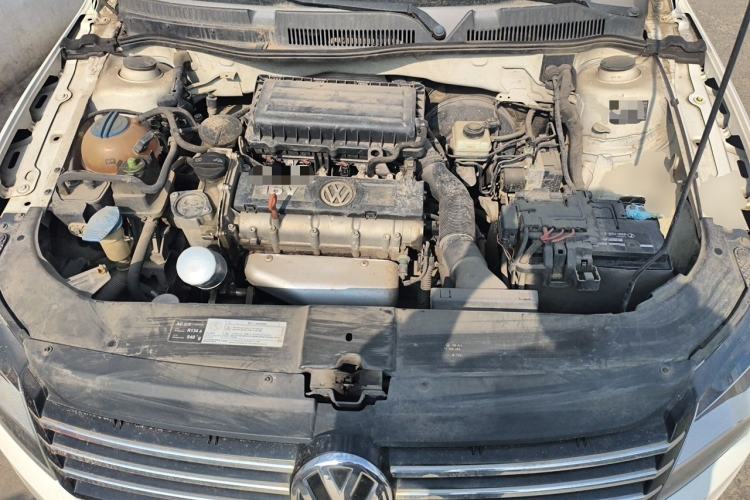 Used Volkswagen Bora 2014 1.6L Manual Comfort Model Engine Bay