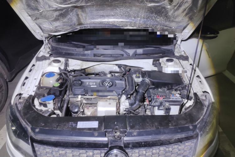 Used Volkswagen Bora 2014 1.4TSI Manual Sportline Engine Bay