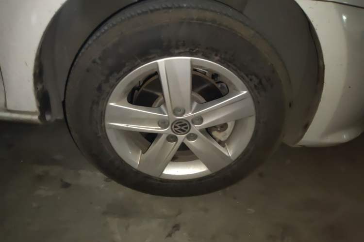 Used Volkswagen Bora 2014 1.6L Automatic Fashion Model Exterior 1