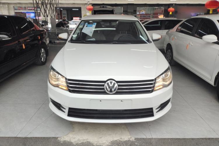 Used Volkswagen Bora 2014 1.6L Automatic Fashion Model Exterior 1