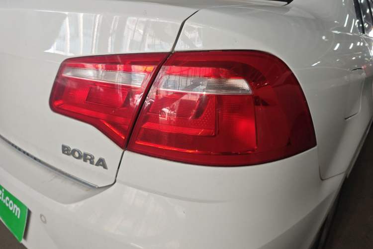 Used Volkswagen Bora 2014 1.6L Automatic Comfort Model Exterior 3