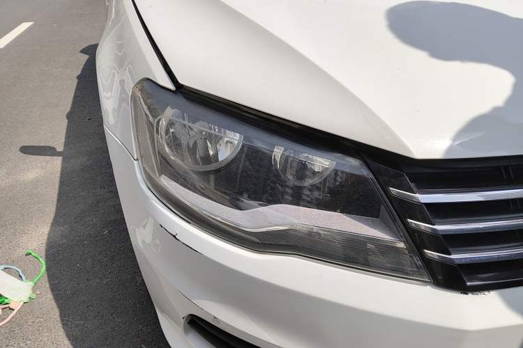 Used Volkswagen Bora 2014 1.6L Automatic Fashion Model Exterior 6