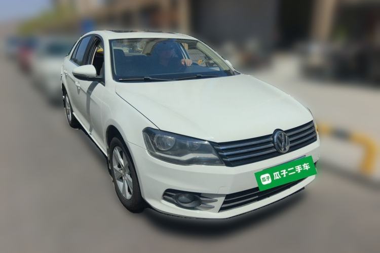 Used Volkswagen Bora 2014 1.4 TSI Manual Comfort Model Front Right 45 Deg