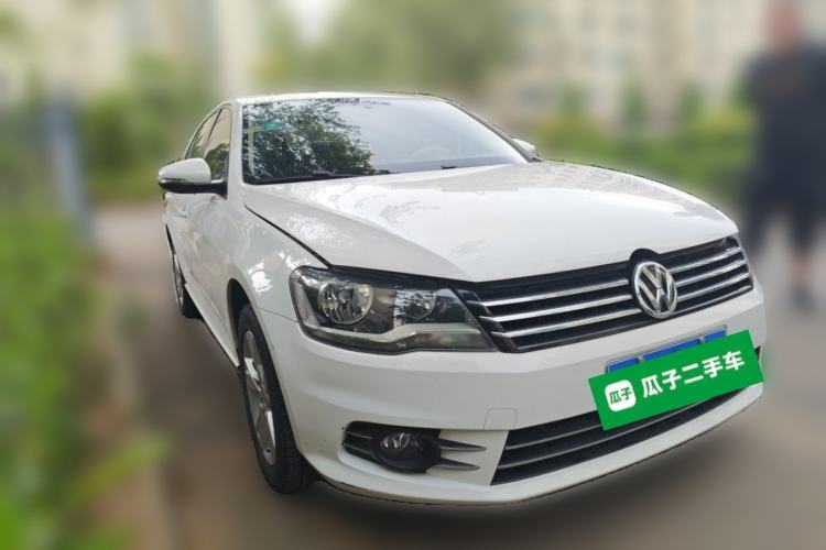 Used Volkswagen Bora 2014 1.6L Automatic Comfort Model Front Right 45 Deg