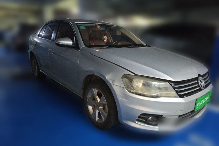 Used Volkswagen Bora 2014 1.6L Automatic Comfort Model Front Right 45 Deg