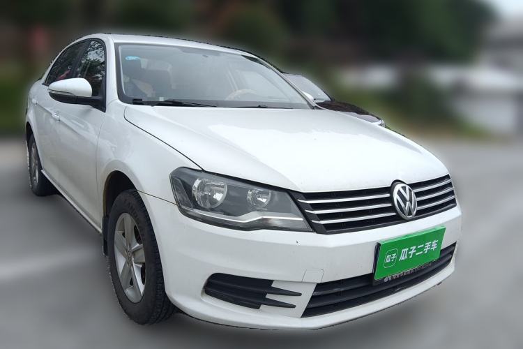 Used Volkswagen Bora 2014 1.6L Automatic Fashion Model Front Right 45 Deg