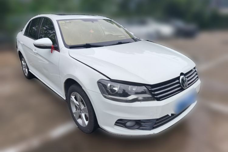 Used Volkswagen Bora 2014 1.6L Automatic Comfort Model Front Right 45 Deg