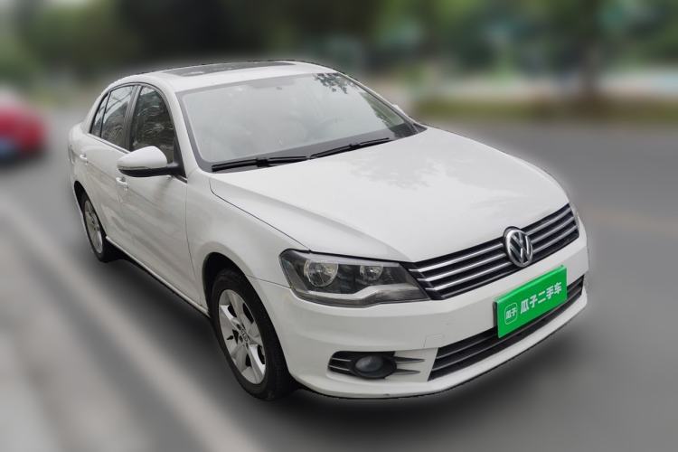 Used Volkswagen Bora 2014 1.6L Automatic Comfort Model Front Right 45 Deg