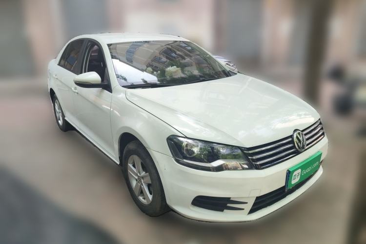 Used Volkswagen Bora 2014 1.6L Automatic Fashion Model Front Right 45 Deg