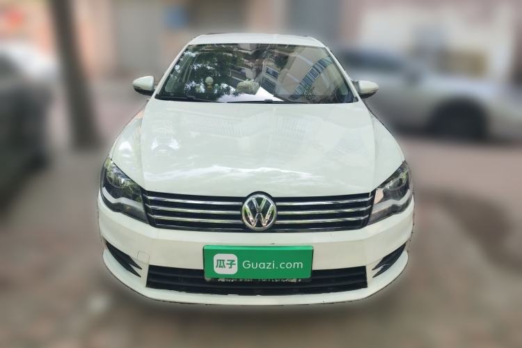 Used Volkswagen Bora 2014 1.6L Automatic Fashion Model Front