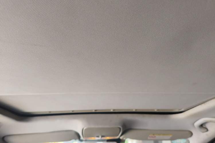 Used Volkswagen Bora 2014 1.6L Automatic Comfort Model Headliner