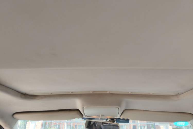 Used Volkswagen Bora 2014 1.6L Automatic Comfort Model Headliner