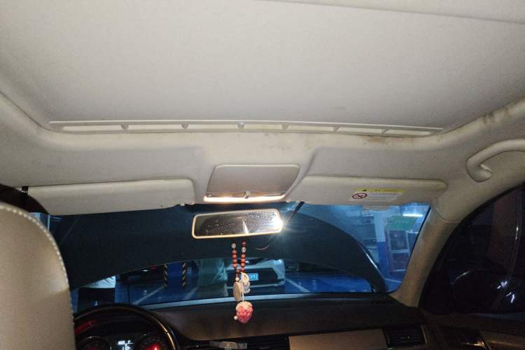Used Volkswagen Bora 2014 1.6L Automatic Comfort Model Headliner