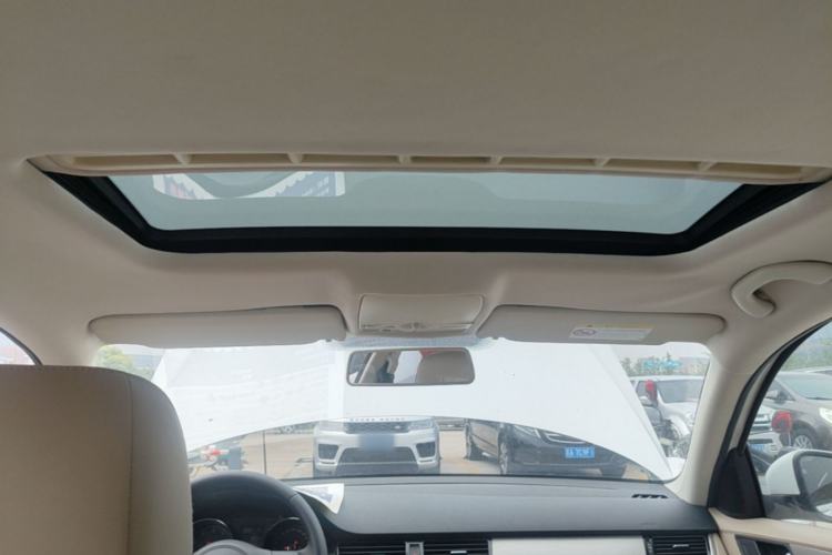 Used Volkswagen Bora 2014 1.6L Automatic Comfort Model Headliner