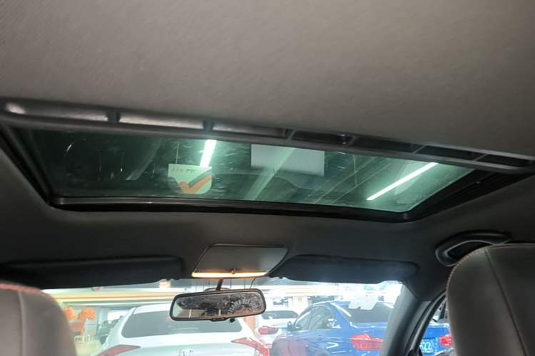 Used Volkswagen Bora 2014 1.4TSI Manual Sportline Headliner