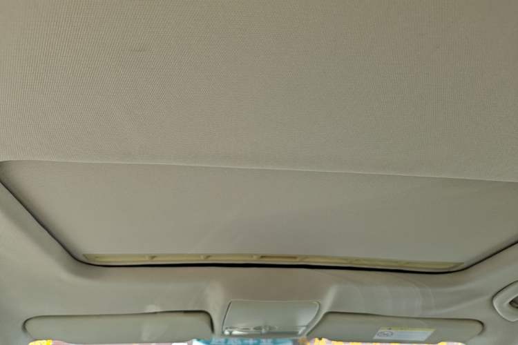 Used Volkswagen Bora 2014 1.6L Automatic Comfort Model Headliner