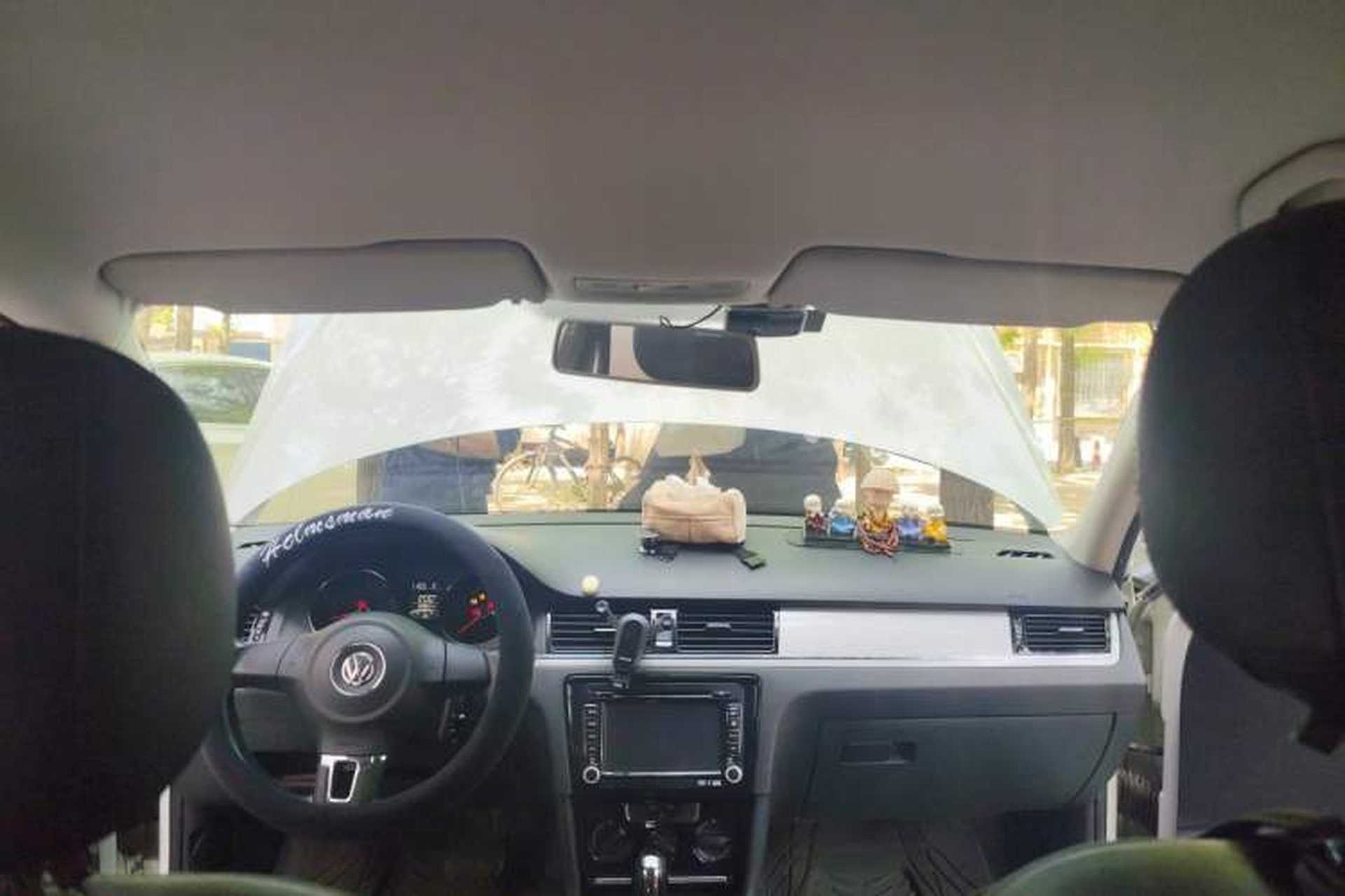 Used Volkswagen Bora 2014 1.6L Automatic Fashion Model Headliner