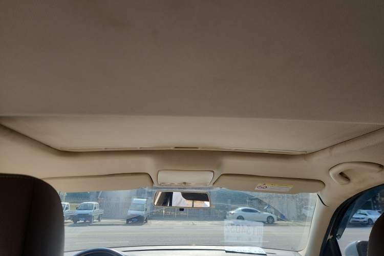 Used Volkswagen Bora 2014 1.4TSI Automatic Comfort Model Headliner