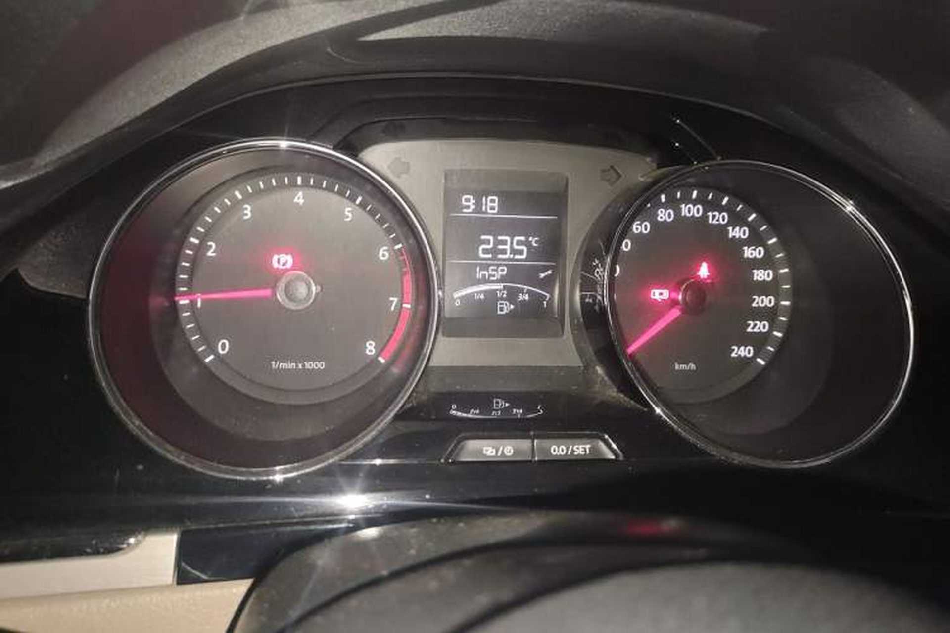 Used Volkswagen Bora 2014 1.6L Manual Comfort Model Instrument Cluster