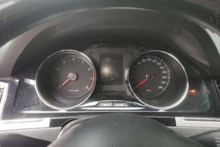 Used Volkswagen Bora 2014 1.6L Automatic Comfort Model Instrument Cluster