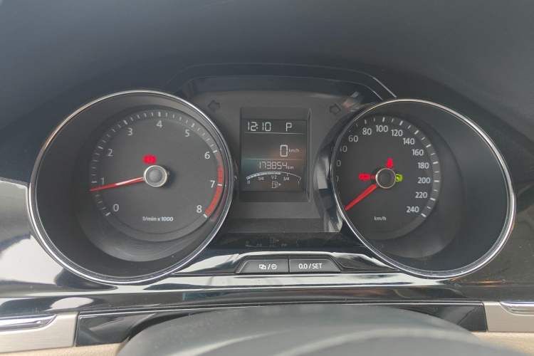 Used Volkswagen Bora 2014 1.6L Automatic Comfort Model Instrument Cluster