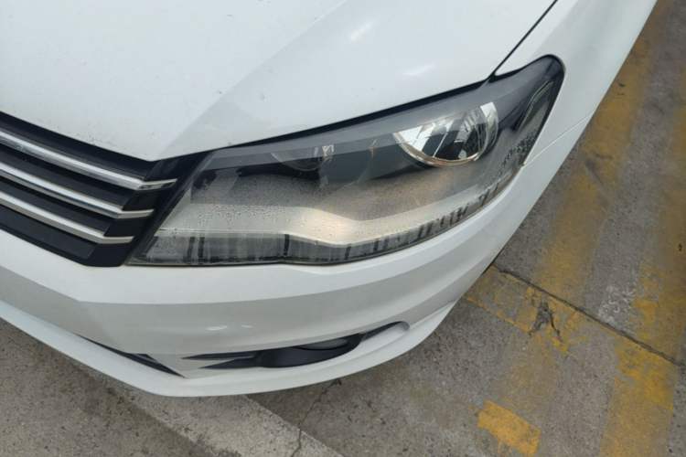 Used Volkswagen Bora 2014 1.6L Automatic Comfort Model Left Front Headlight