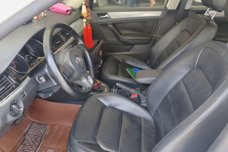 Used Volkswagen Bora 2014 1.6L Automatic Comfort Model Left Front Seat