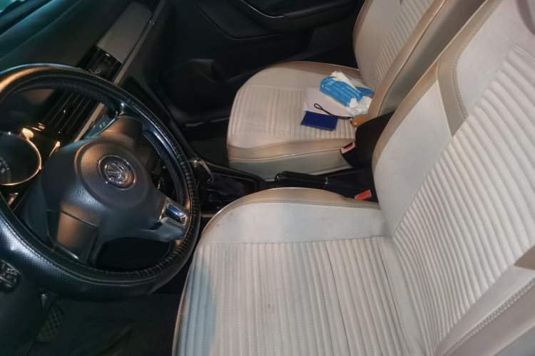 Used Volkswagen Bora 2014 1.6L Automatic Comfort Model Left Front Seat