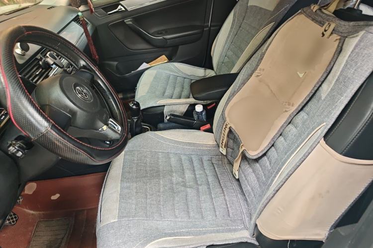 Used Volkswagen Bora 2014 1.6L Manual Comfort Model Left Front Seat