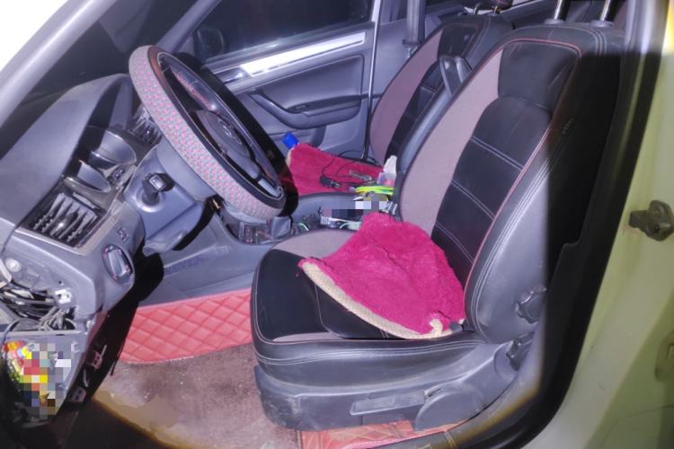 Used Volkswagen Bora 2014 1.4TSI Manual Sportline Left Front Seat