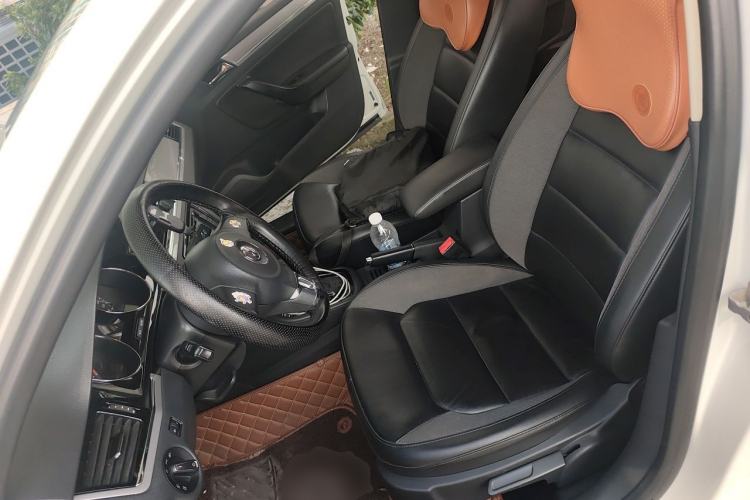 Used Volkswagen Bora 2014 1.4TSI Automatic Comfort Model Left Front Seat