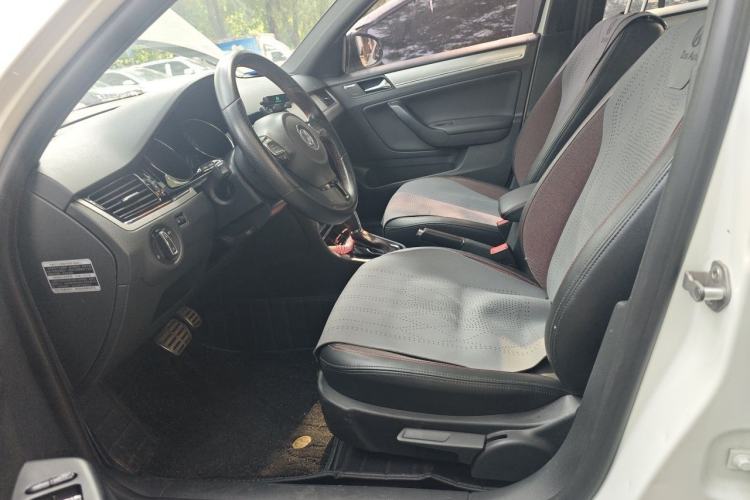 Used Volkswagen Bora 2014 1.4TSI Automatic Sportline Left Front Seat