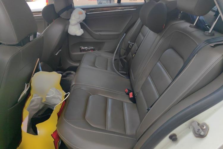 Used Volkswagen Bora 2014 1.6L Automatic Luxury Model Left Rear Seat