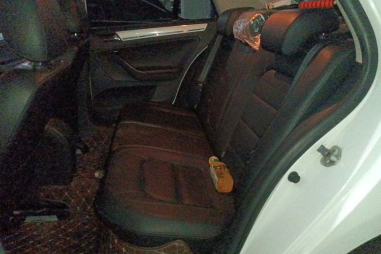 Used Volkswagen Bora 2014 1.6L Automatic Comfort Model Left Rear Seat