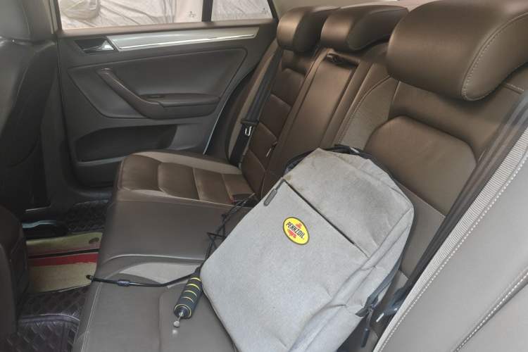 Used Volkswagen Bora 2014 1.6L Automatic Comfort Model Left Rear Seat