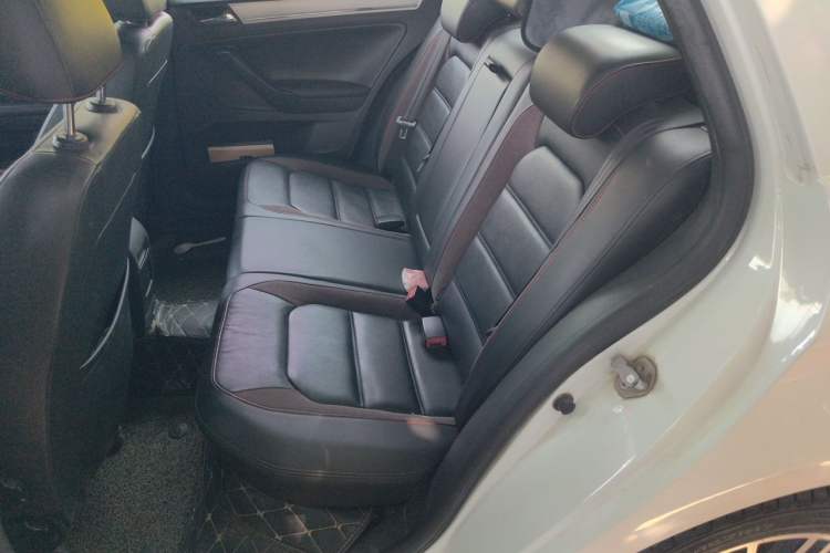 Used Volkswagen Bora 2014 1.4TSI Automatic Sportline Left Rear Seat