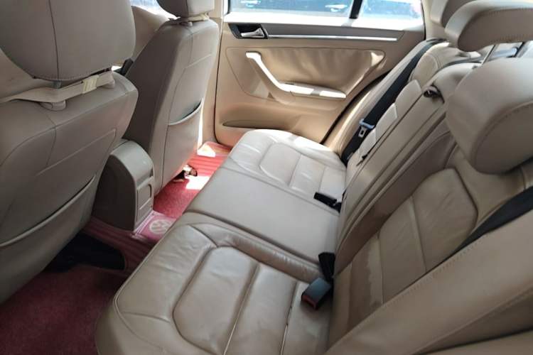 Used Volkswagen Bora 2014 1.6L Automatic Comfort Model Left Rear Seat