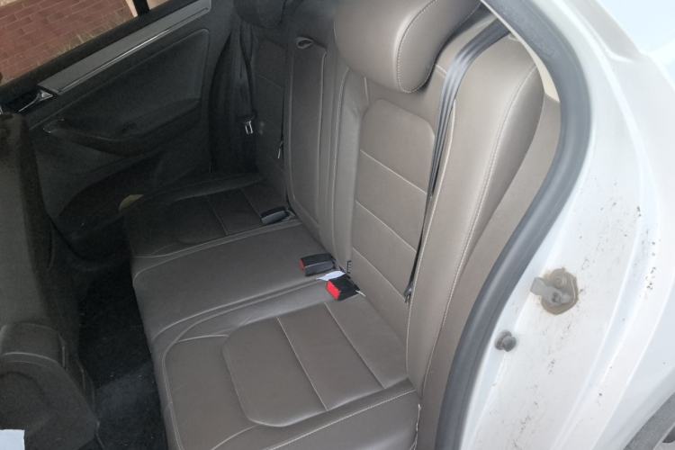 Used Volkswagen Bora 2014 1.6L Manual Comfort Model Left Rear Seat