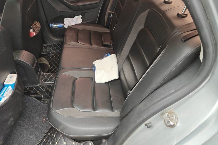 Used Volkswagen Bora 2014 1.6L Automatic Comfort Model Left Rear Seat