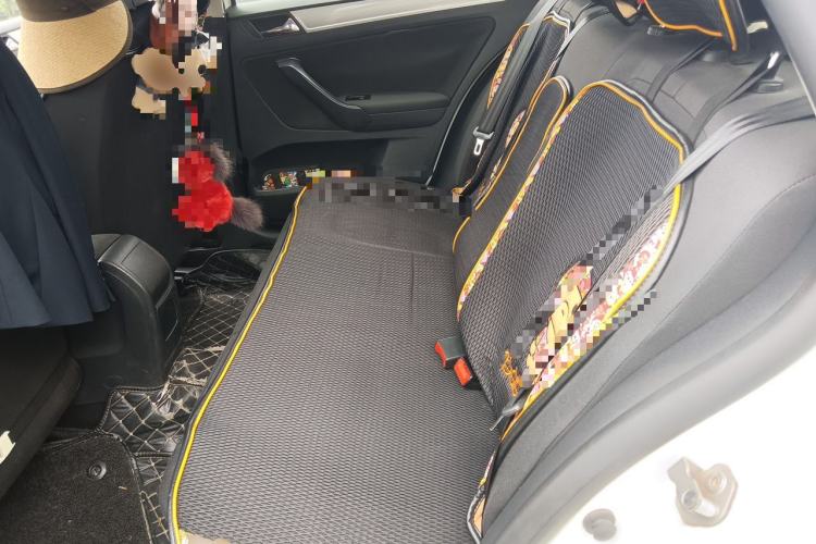 Used Volkswagen Bora 2014 1.6L Automatic Fashion Model Left Rear Seat