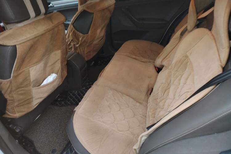 Used Volkswagen Bora 2014 1.6L Manual Comfort Model Left Rear Seat