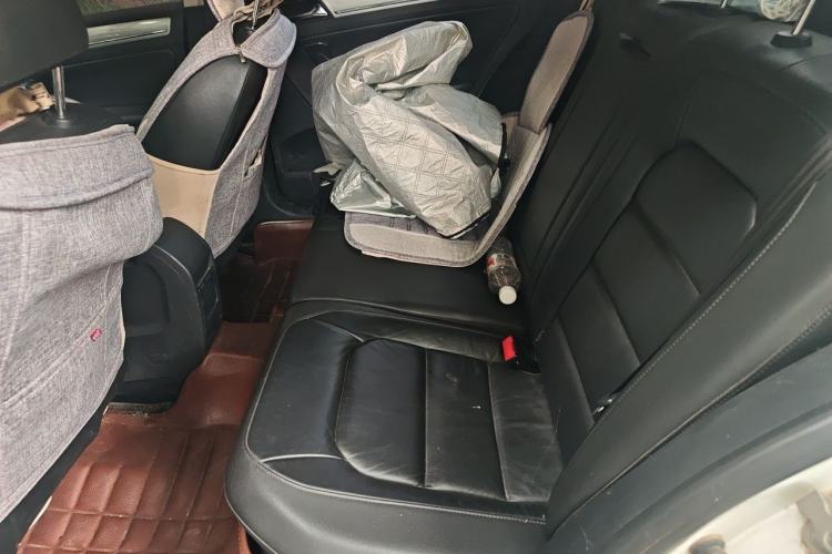 Used Volkswagen Bora 2014 1.6L Manual Comfort Model Left Rear Seat