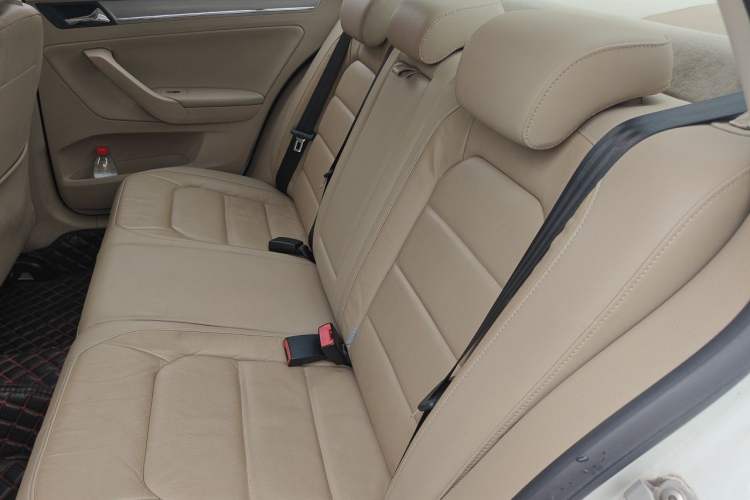 Used Volkswagen Bora 2014 1.6L Automatic Comfort Model Left Rear Seat