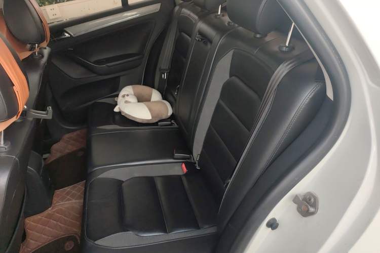 Used Volkswagen Bora 2014 1.4TSI Automatic Comfort Model Left Rear Seat