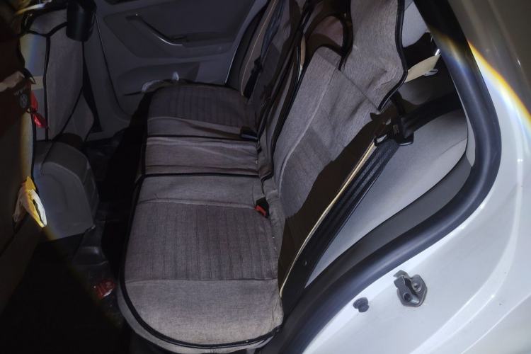 Used Volkswagen Bora 2014 1.6L Automatic Fashion Model Left Rear Seat